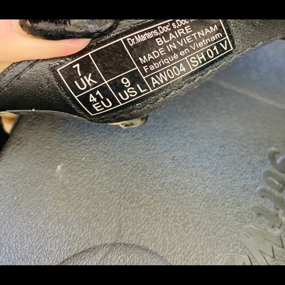 Nwot Blair dr martens - Picture 4 of 5